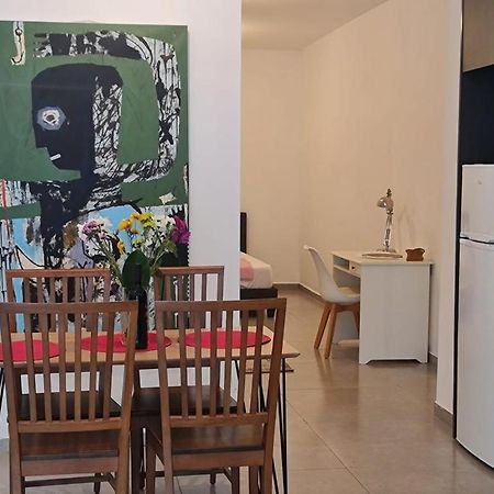Lovely Garden Flat In Tel Aviv Daire Dış mekan fotoğraf