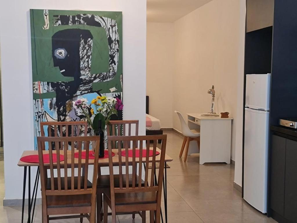 Lovely Garden Flat In Tel Aviv Daire Dış mekan fotoğraf