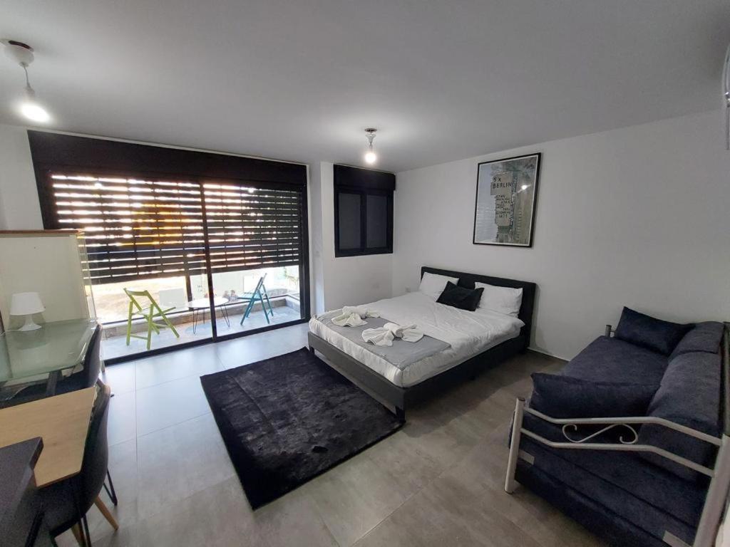 Lovely Garden Flat In Tel Aviv Daire Dış mekan fotoğraf