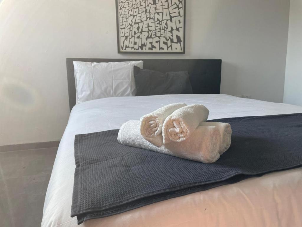 Lovely Garden Flat In Tel Aviv Daire Dış mekan fotoğraf