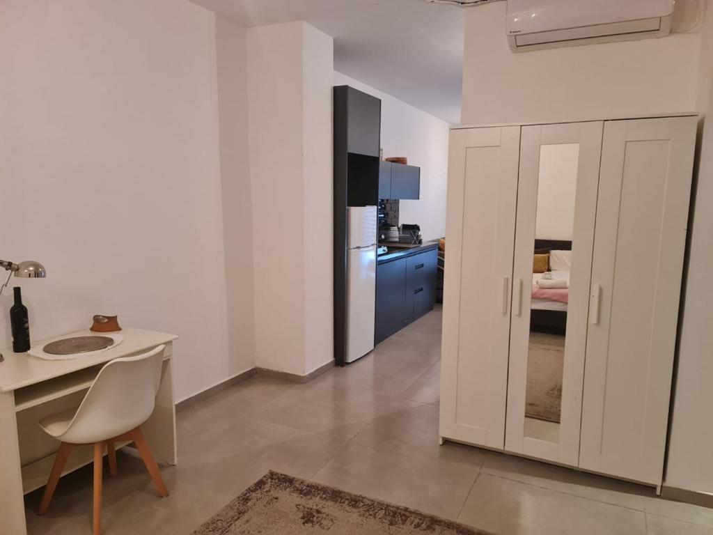 Lovely Garden Flat In Tel Aviv Daire Dış mekan fotoğraf